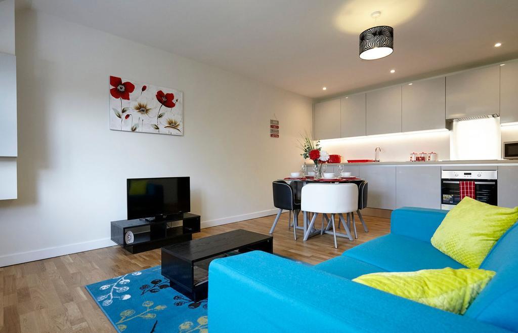 تْشيلمِسفورد Kohinoor Serviced Apartments المظهر الخارجي الصورة