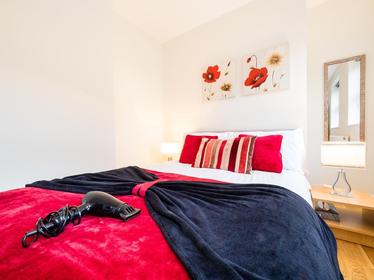 تْشيلمِسفورد Kohinoor Serviced Apartments المظهر الخارجي الصورة